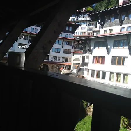 Arendo Snow - In Grand Monastery *