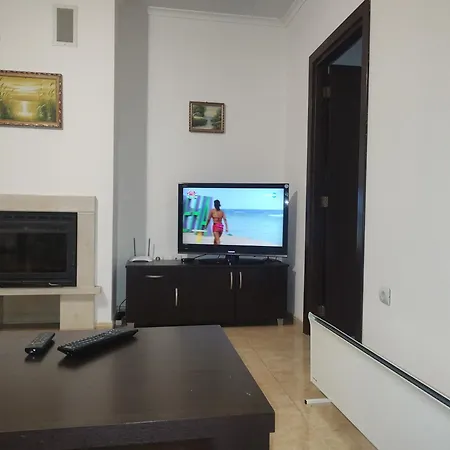 Arendo Snow In Grand Monastery Apartment