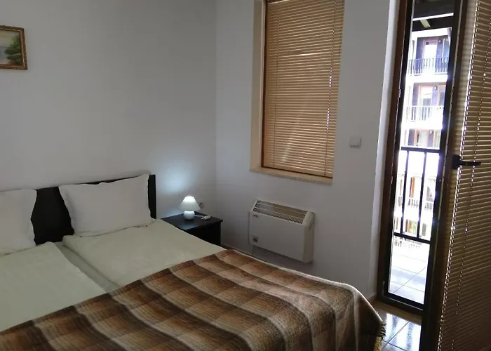 Arendo Snow - In Grand Monastery * 팜포로보