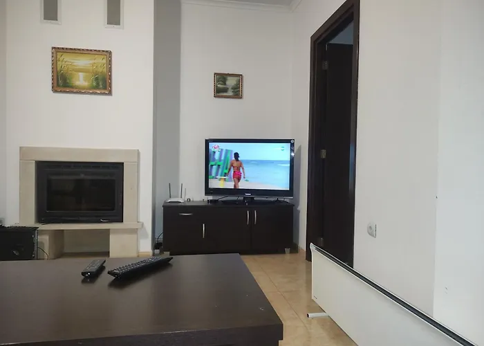 Arendo Snow - In Grand Monastery Apartament